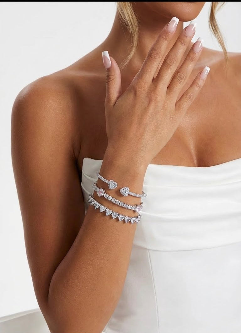 The “Sweetheart Tennis” Set