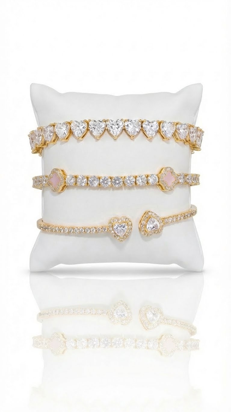 The “Golden Romance” Set