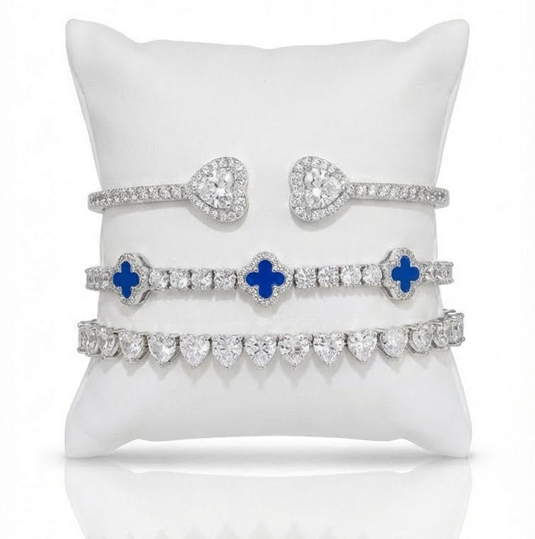 The “Blue Romance” Set